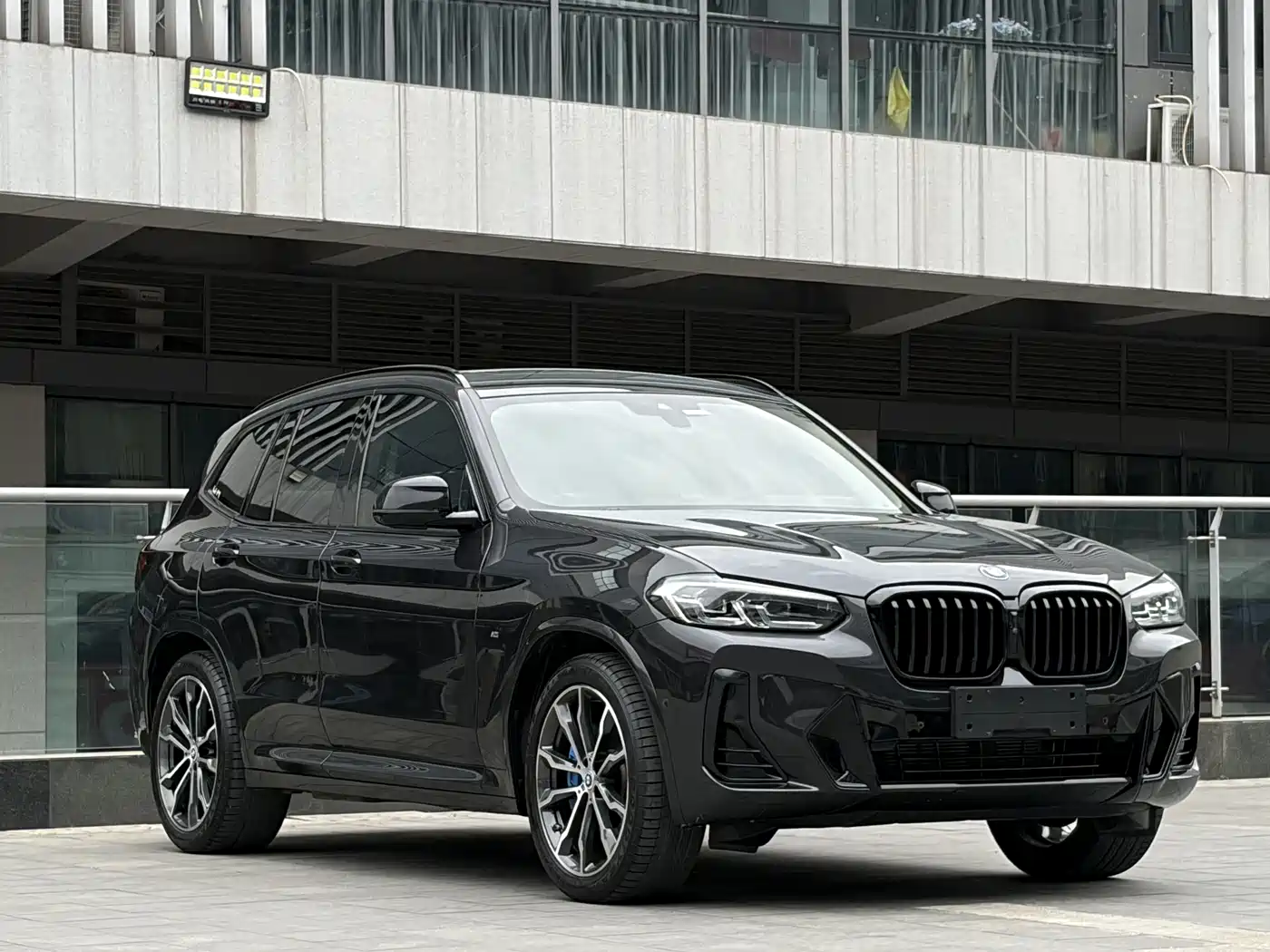 BMW X3 2022 Model Second Facelift xDrive30i Leading M Night Package фото 5