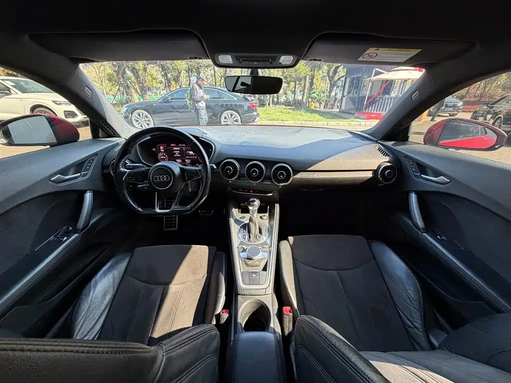 Audi TT 2015 TT Coupe 45 TFSI фото 19