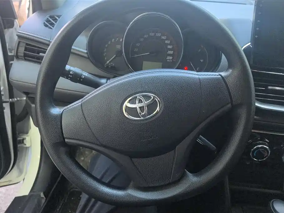 Toyota YARiS L Zhi Xuan 2020 Zhi Xuan X 1.5L CVT Leading фото 15