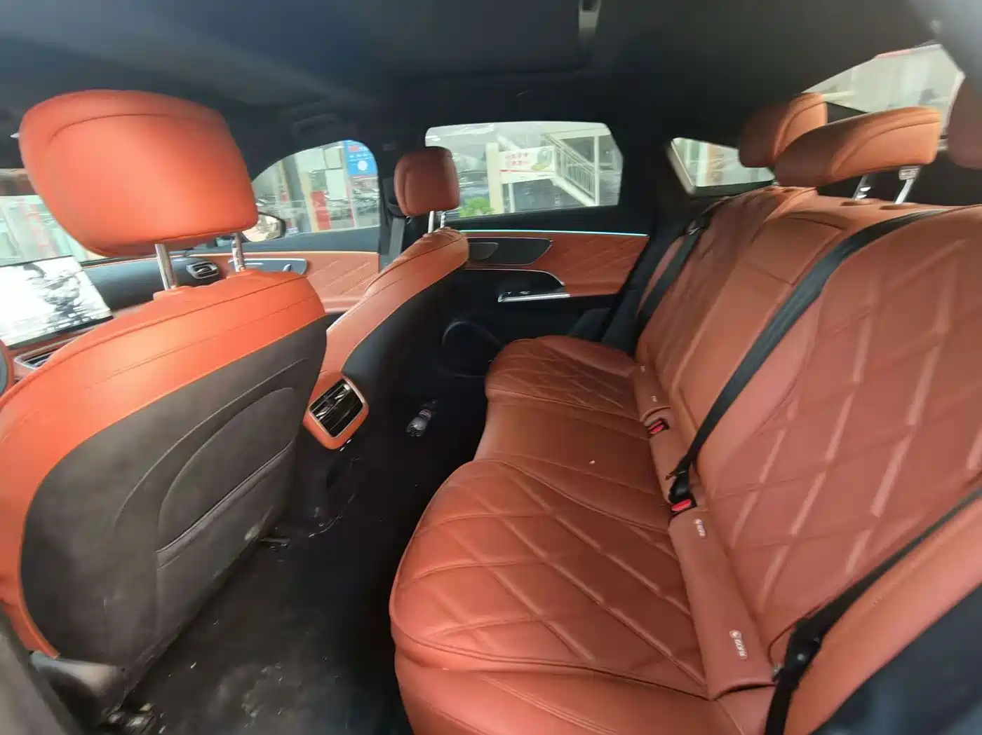 Chery Fengyun Fengyun A9L 2025 2025 Model 260 Extended Range Premium Edition