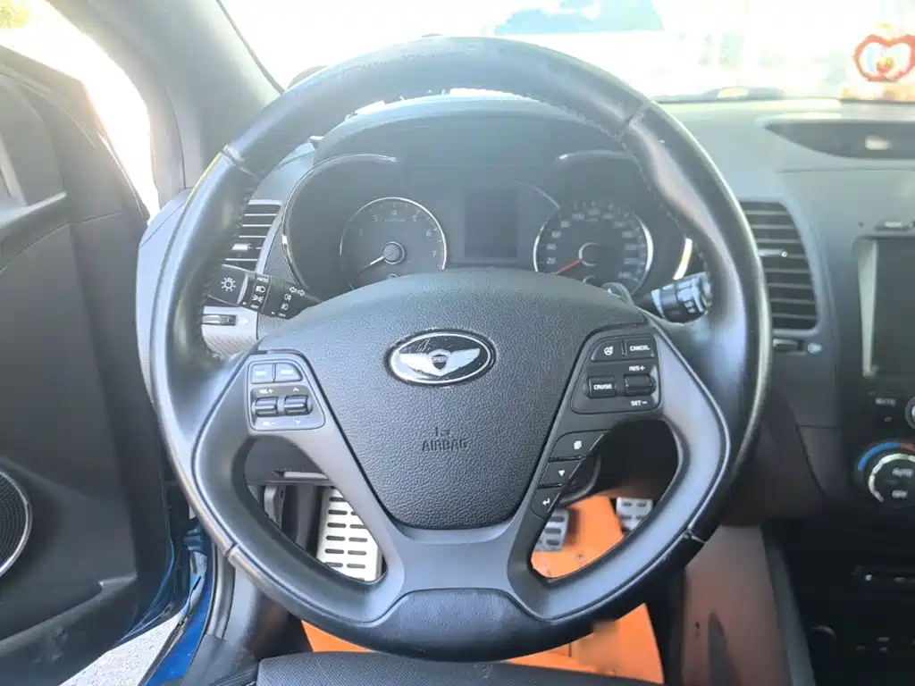 Kia Shuma 2016 2014 1.6T Luxury Edition China IV