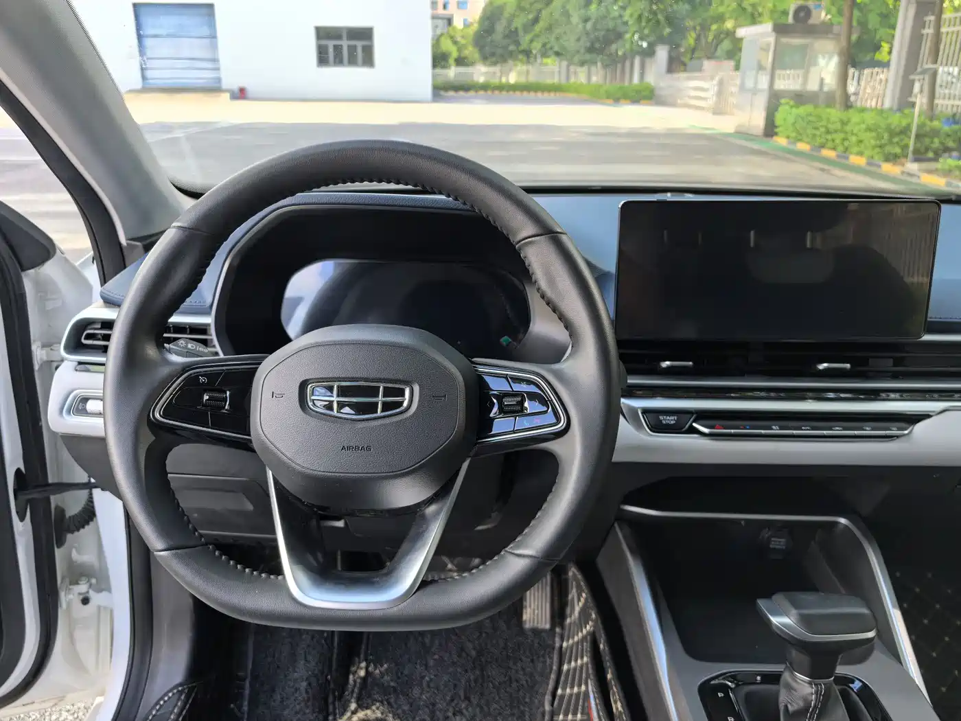 GEELY AUTOMOBILE EMGRAND