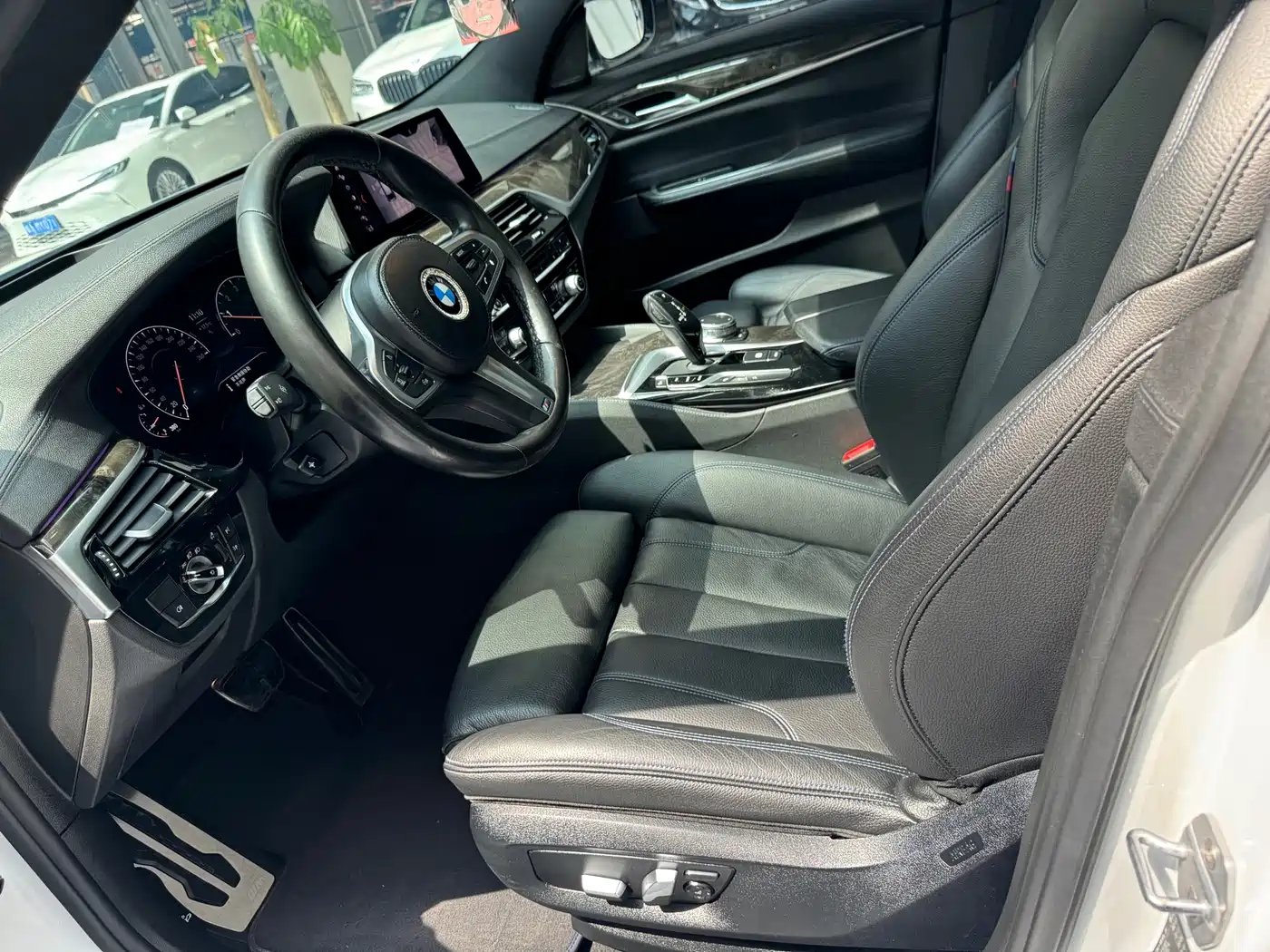 BMW 6 Series GT 2019 630i M Sport Package фото 7
