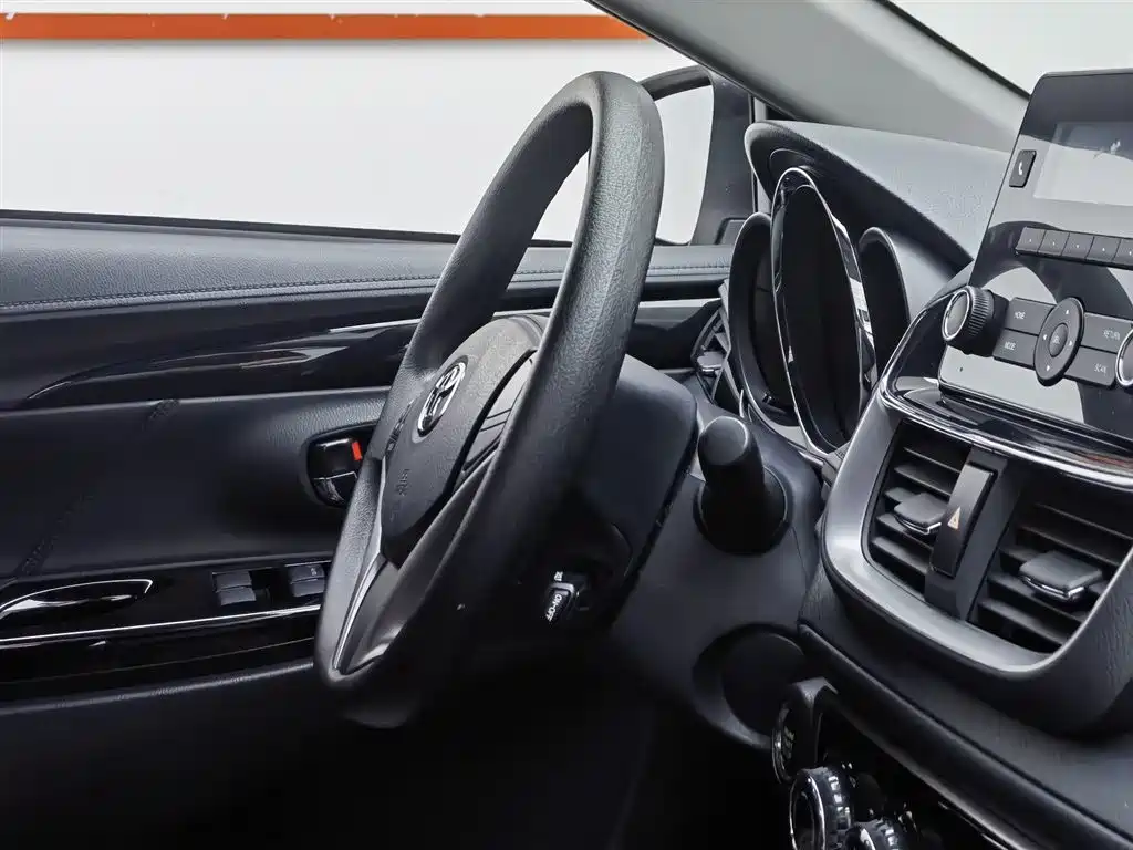 Toyota YARiS L Zhi Xuan 2022 Zhi Xuan X 1.5L CVT Luxury PLUS Edition фото 22