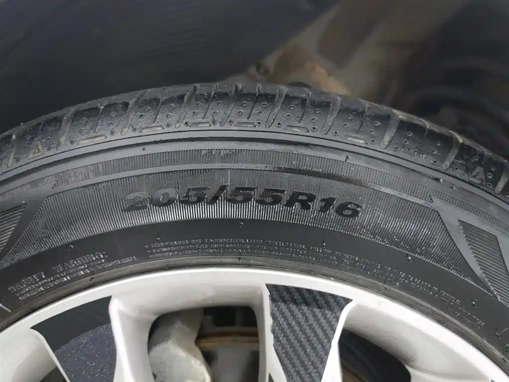 Hyundai Langdong 2016 1.6L Automatic Smart Edition фото 24