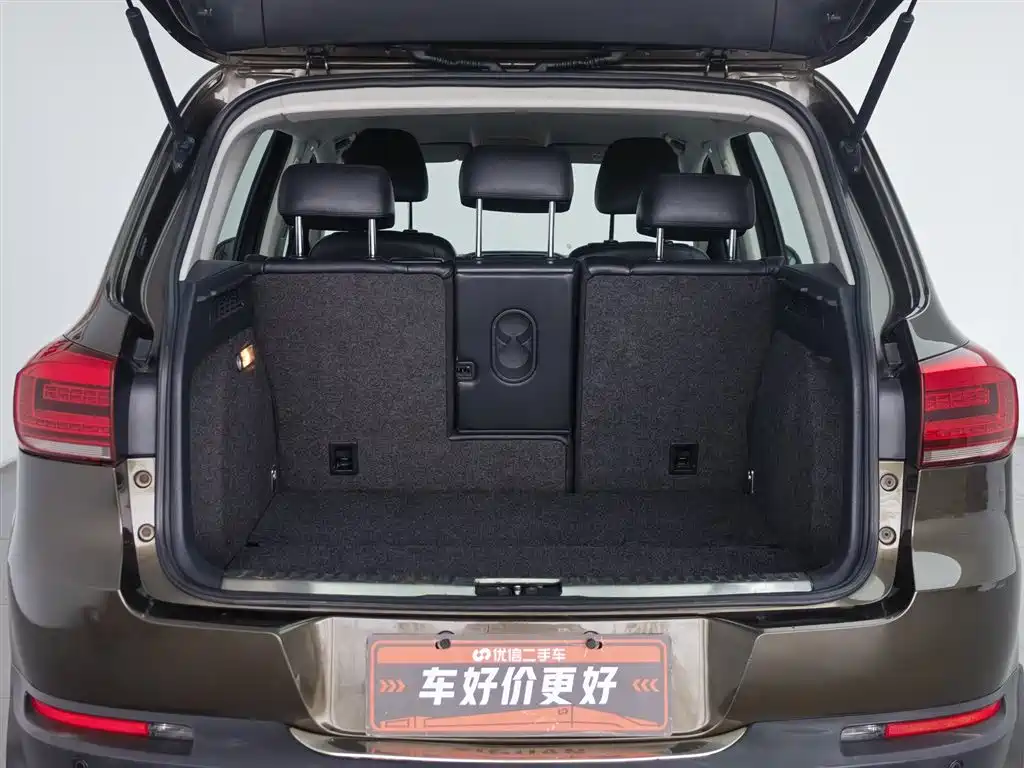 Volkswagen Tiguan 2015 1.8TSI Automatic 4WD Comfortline фото 16