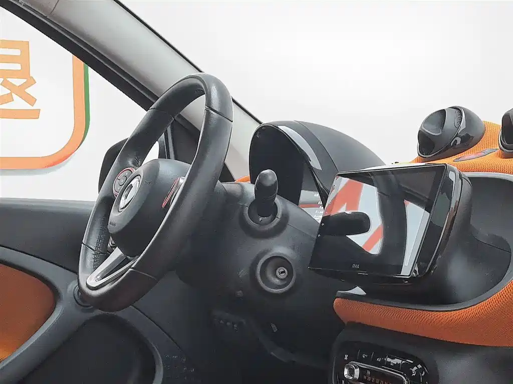 smart forfour 2016 1.0L 52kW Passion Edition фото 22