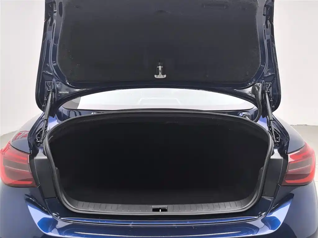 Infiniti Q50L 2018 2.0T Comfort (China VI) фото 16