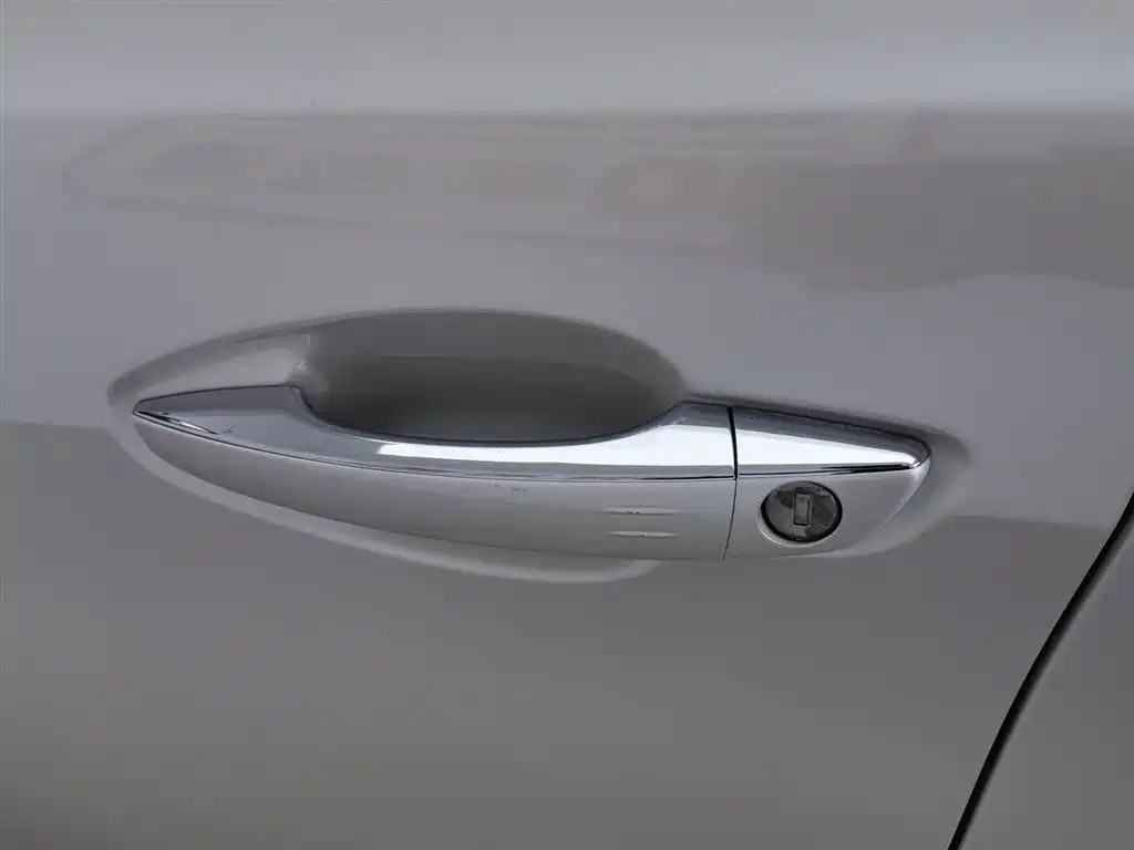 Peugeot 408 2014 1.6T Automatic Supreme Edition фото 18