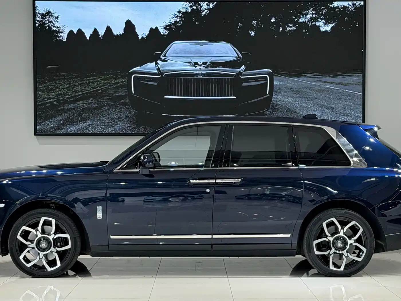 Rolls-Royce Cullinan 2021 2018 4-Seater Version