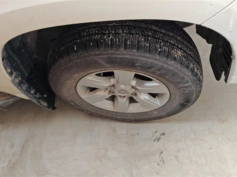 Toyota Prado 2016 2.7L Auto Standard Edition фото 6