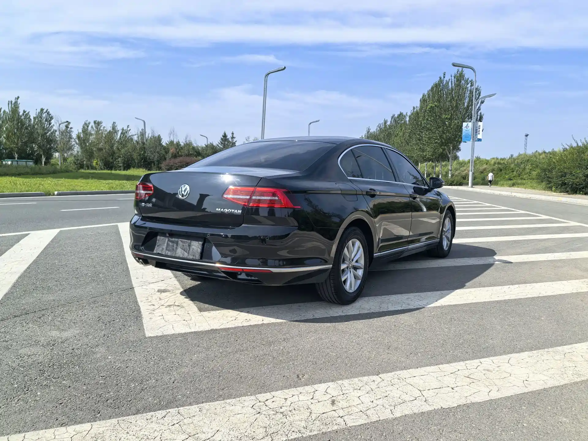 Фото 6 - Volkswagen Magotan
