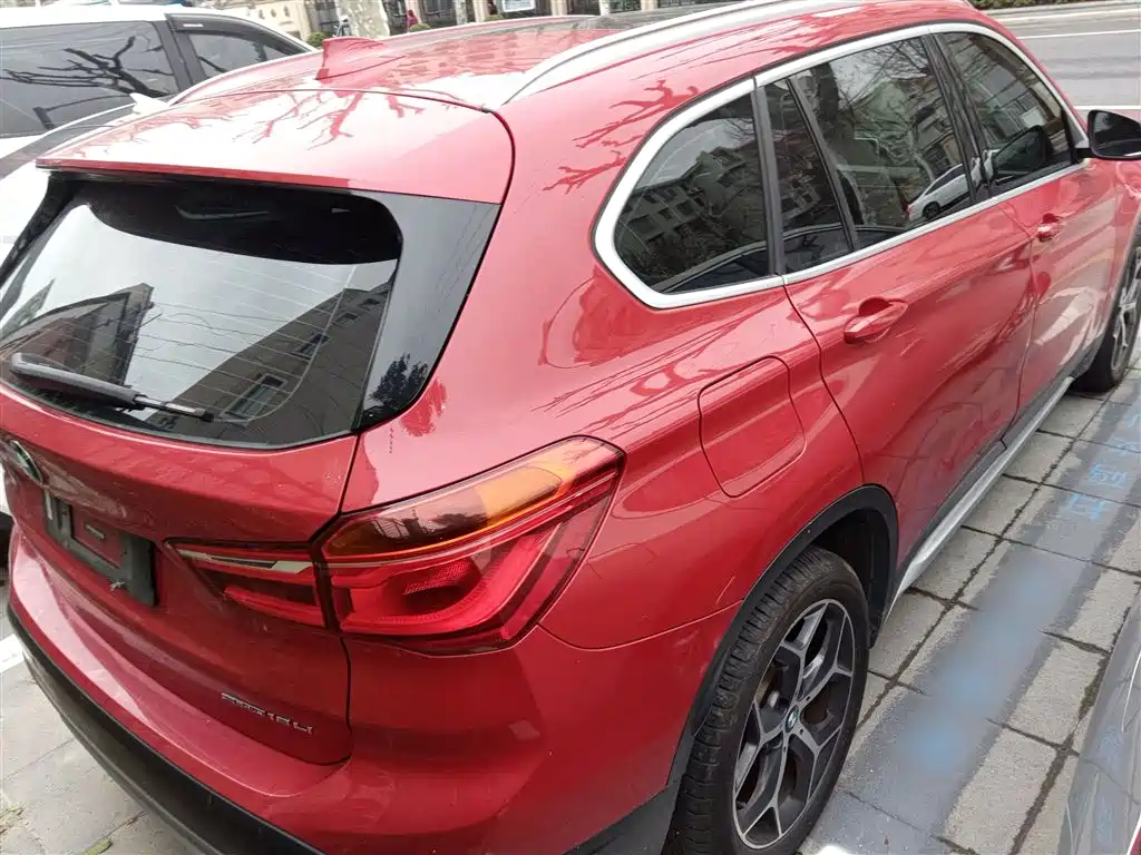BMW X1 2019 sDrive18Li Premium Model фото 5