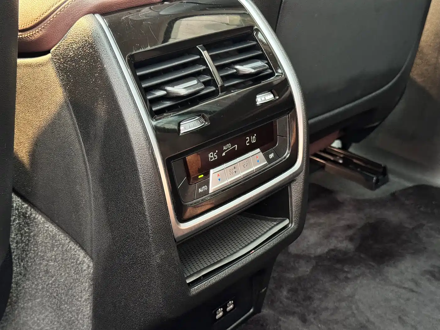 BMW X7 2019 xDrive40i Leading Luxury Package фото 21