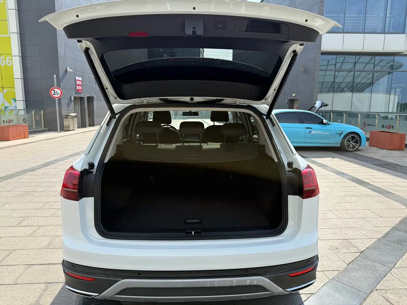 Volkswagen Tayron 2019 330TSI 4WD Luxury China VI фото 31