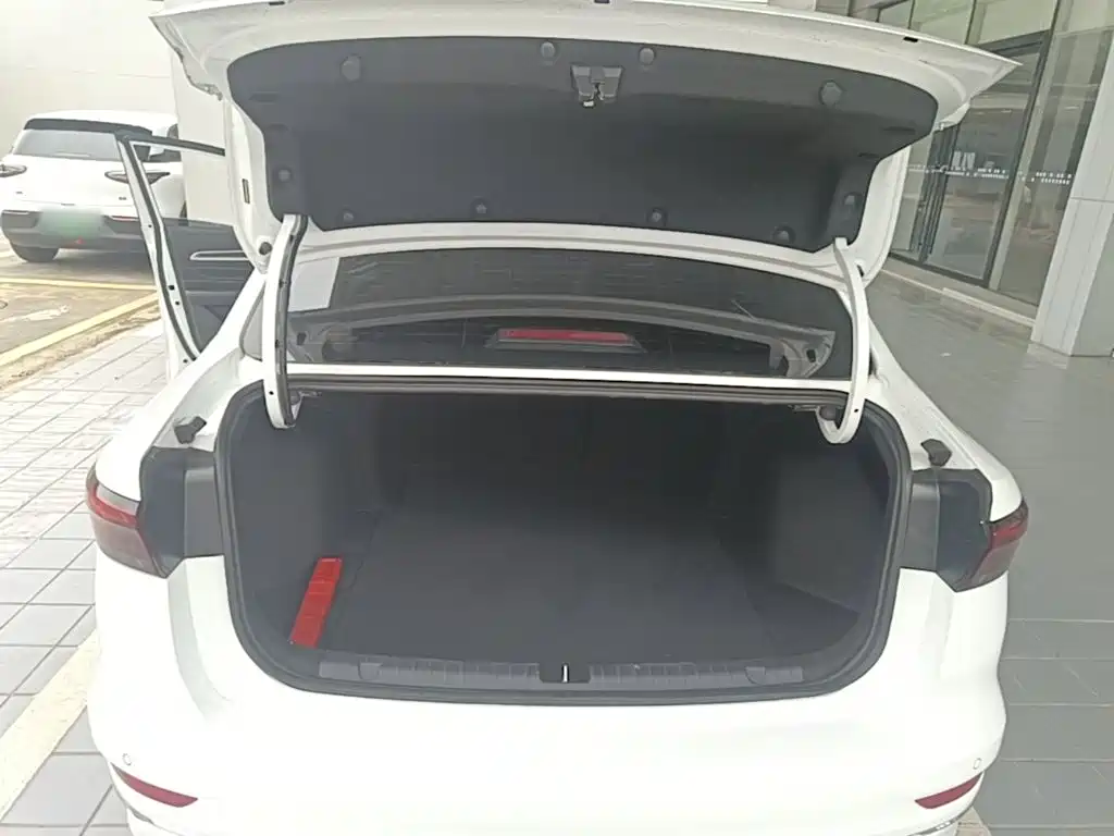 Geely Emgrand 2025 2025 4th Gen 4 Million Commemorative Edition 1.5L CVT Soar