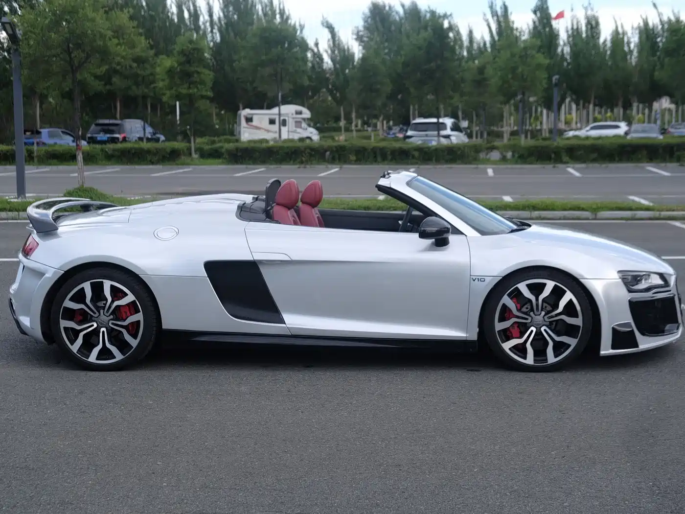Photo 24 - Audi R8