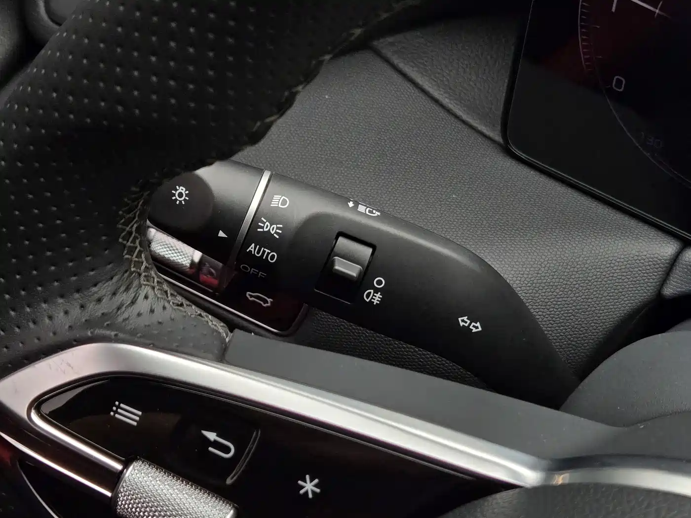 Hongqi HS3 2023 1.5T 2WD Virtue Edition фото 19