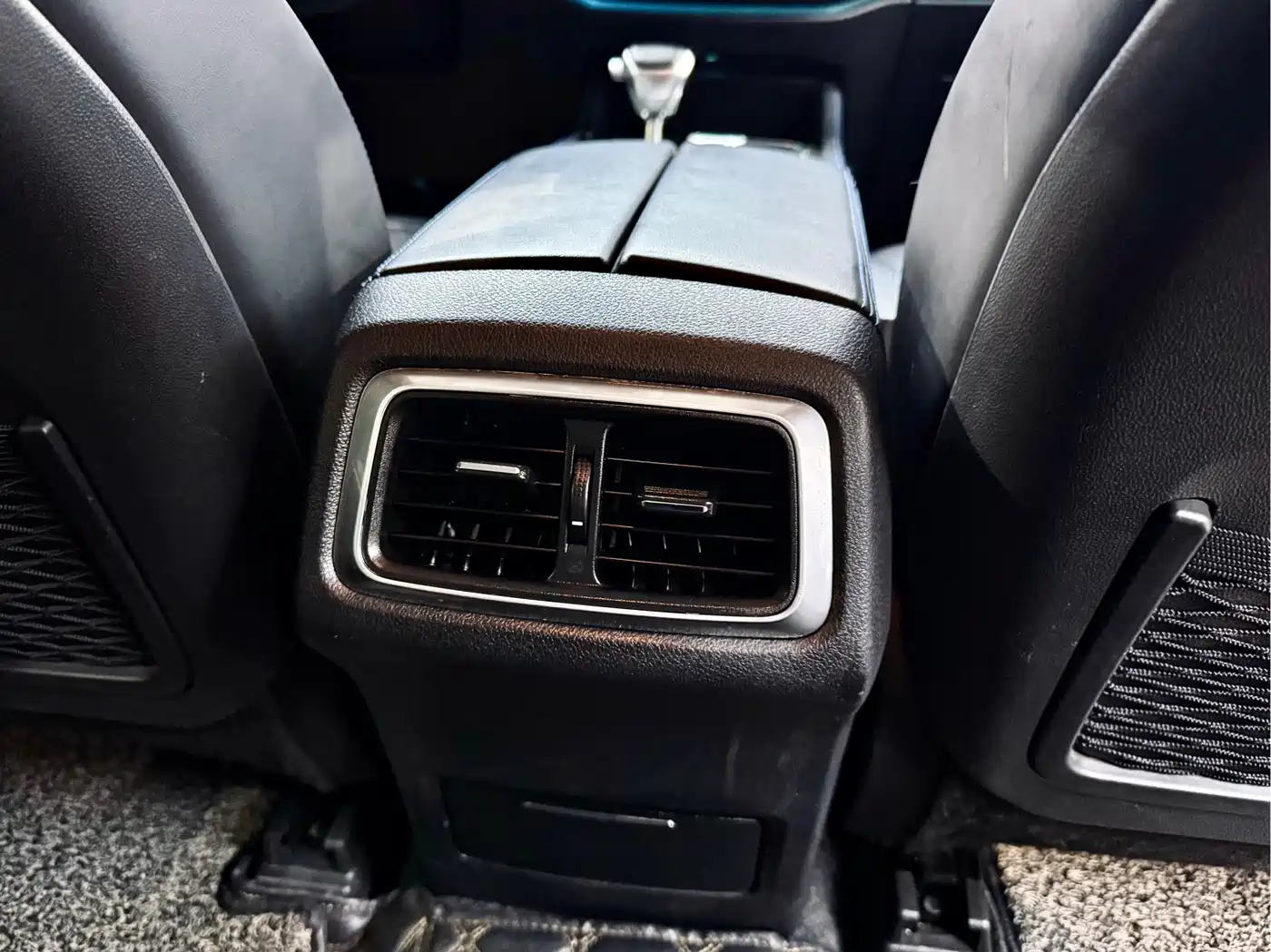 BAIC ORV Beijing Offroad BJ40 2018 PLUS 2.3T Automatic AWD Flagship China V фото 20