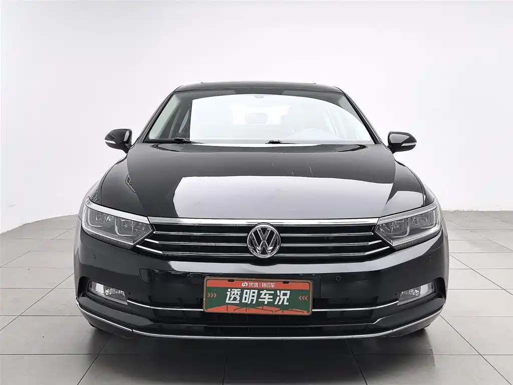 Volkswagen Magotan 2019 380TSI DSG Luxury Class China VI фото 3