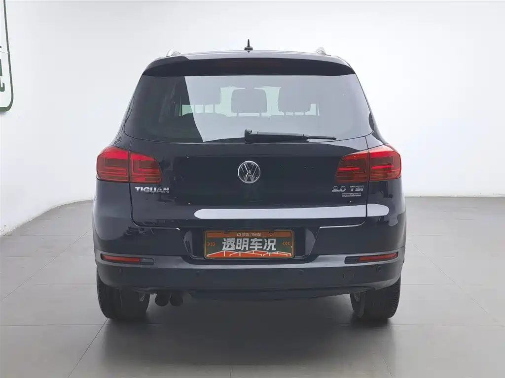Volkswagen Tiguan 2012 2.0TSI Comfort фото 4