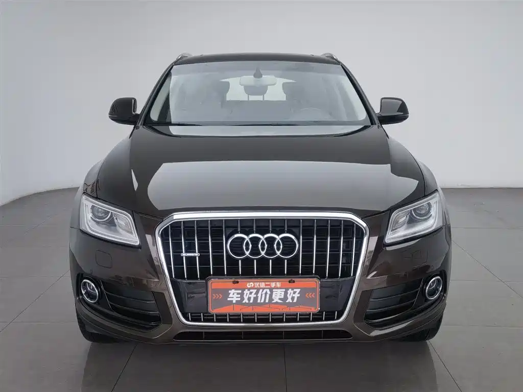 Audi Q5 2016 40 TFSI Technology Model фото 3