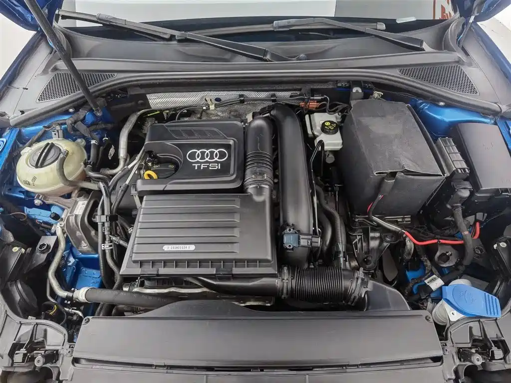Audi A3 2014 Limousine 35 TFSI Auto Progressive фото 6