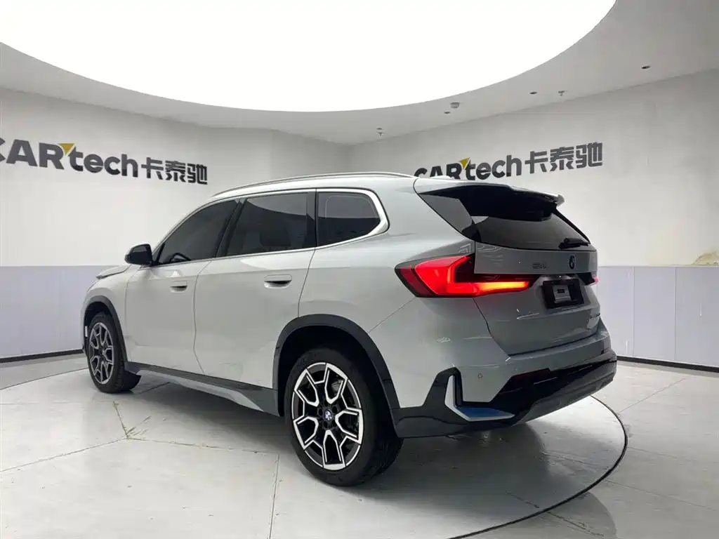 BMW X1 2026 2025 sDrive25Li X Design Package