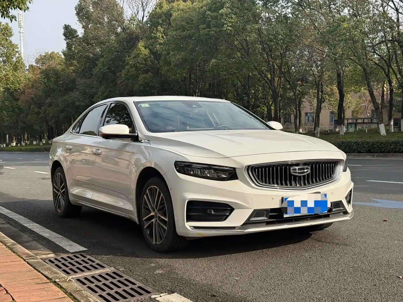 GEELY AUTOMOBILE XINGRUI