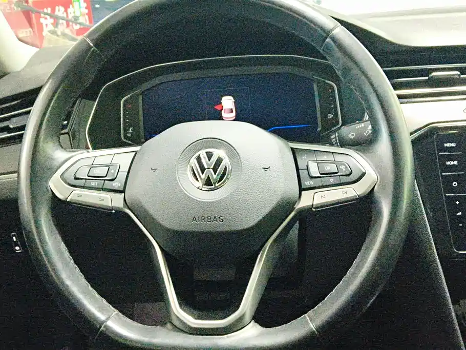 Volkswagen Magotan 2020 330TSI DSG Luxury фото 15