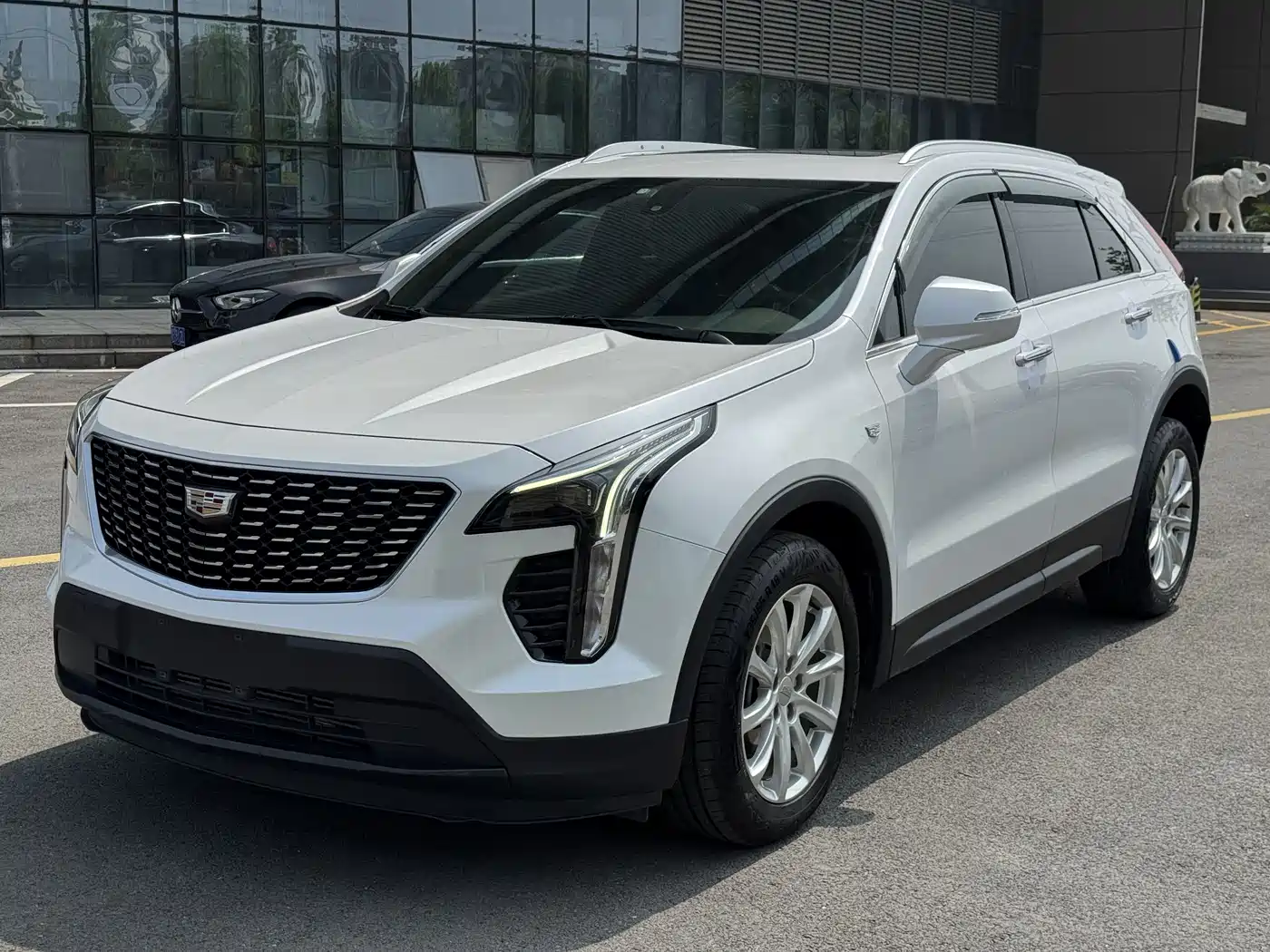 Cadillac XT4 2022 28T FWD Style