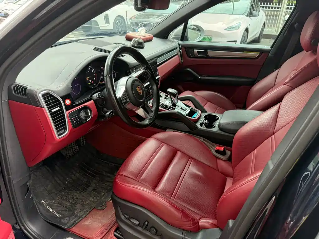 Porsche Cayenne New Energy 2023 2023 Cayenne E-Hybrid 2.0T Platinum Edition