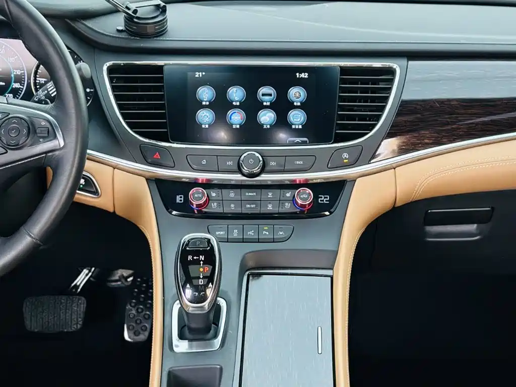 Buick LaCrosse 2016 20T Luxury фото 18
