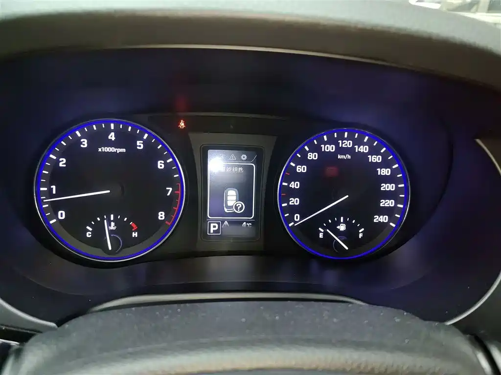 Hyundai Mistra 2014 1.8L Auto Smart GLS фото 4