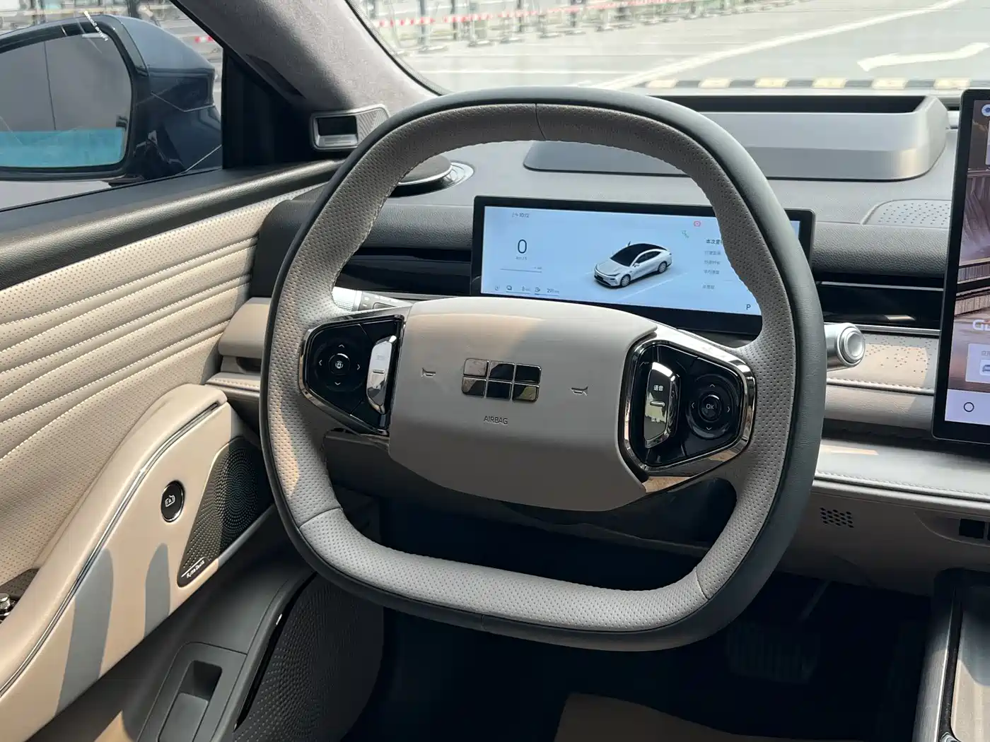 Geely Galaxy Galaxy Xingyao 8 2025 130km EM-P Starship Edition фото 22