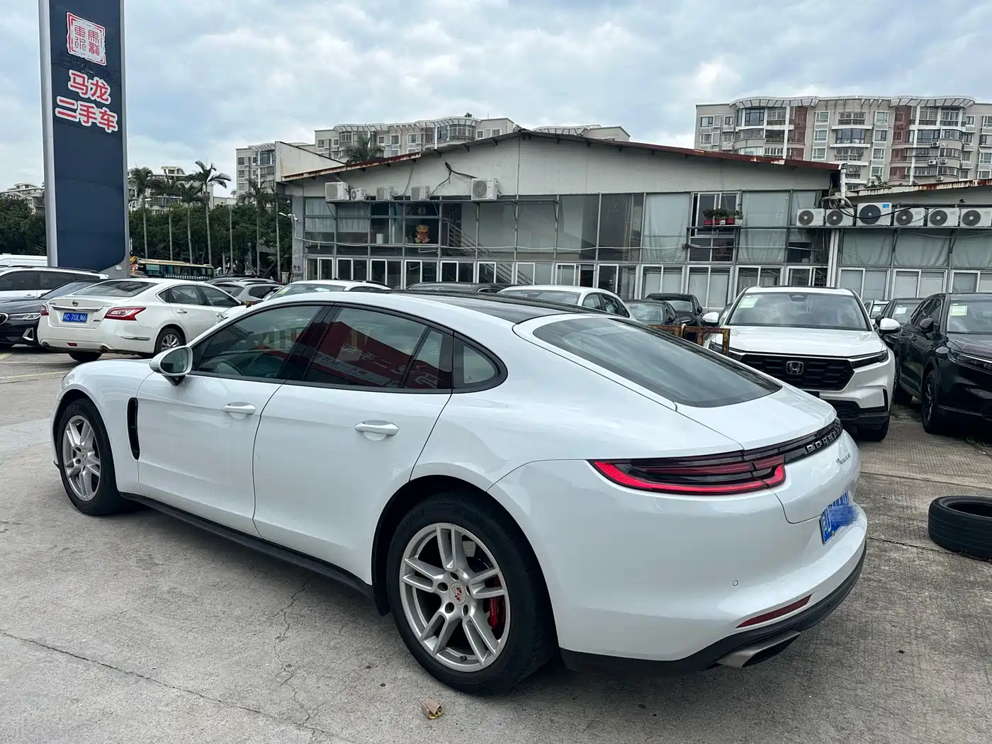Porsche Panamera 2017 Panamera 3.0T фото 3