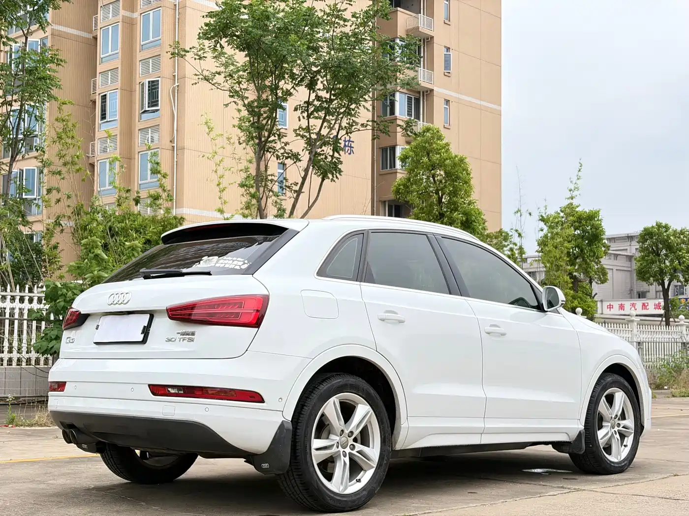 Audi Q3 2017 30 TFSI Style фото 11