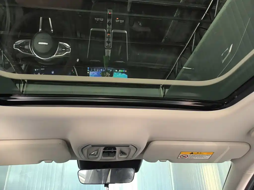 Haval Xiaolong MAX 2023 2023 1.5L Hi4 105 4WD Pilot Edition