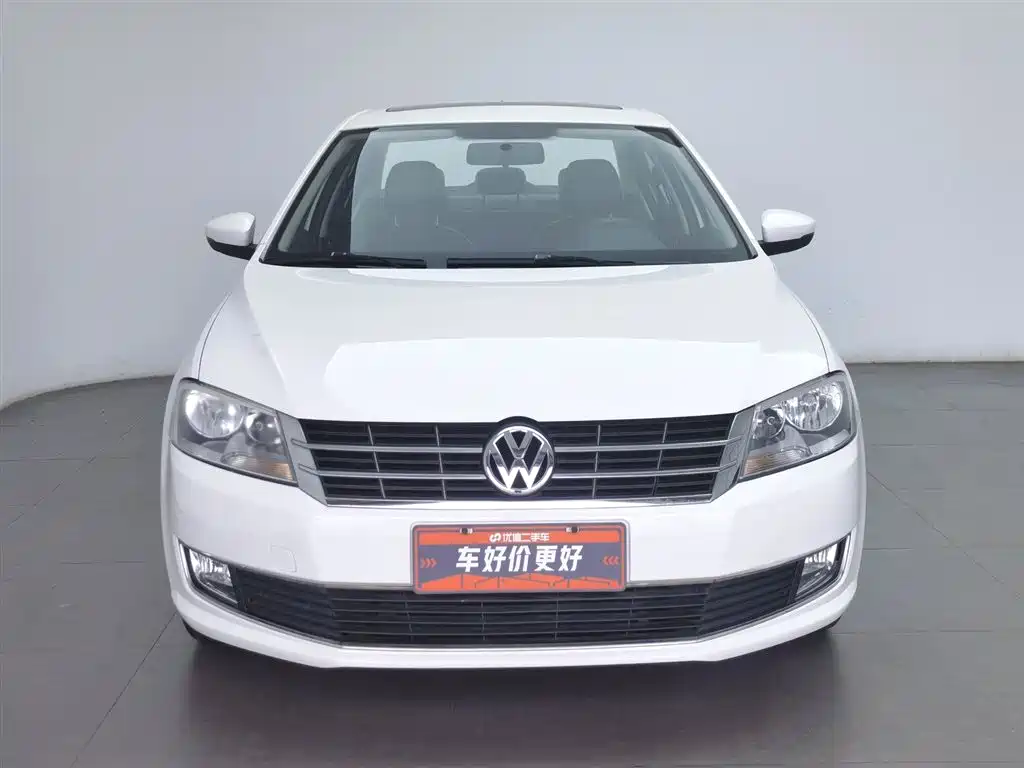 Volkswagen Lavida 2013 Facelift Classic 1.6L Automatic Comfort фото 3