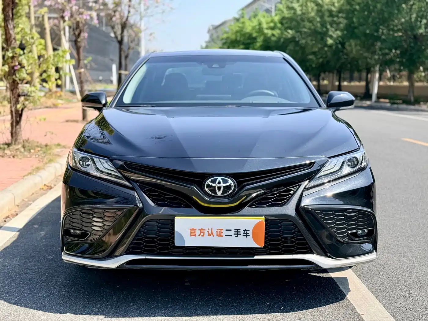 TOYOTA CAMRY