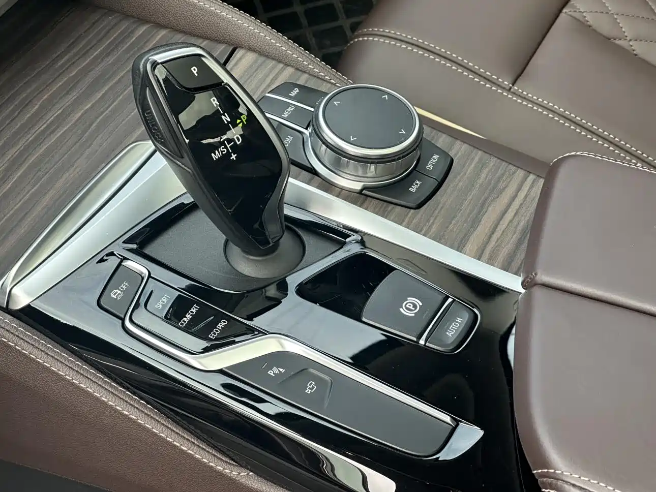 BMW 5 Series 2020 530Li Leading Luxury Package фото 12