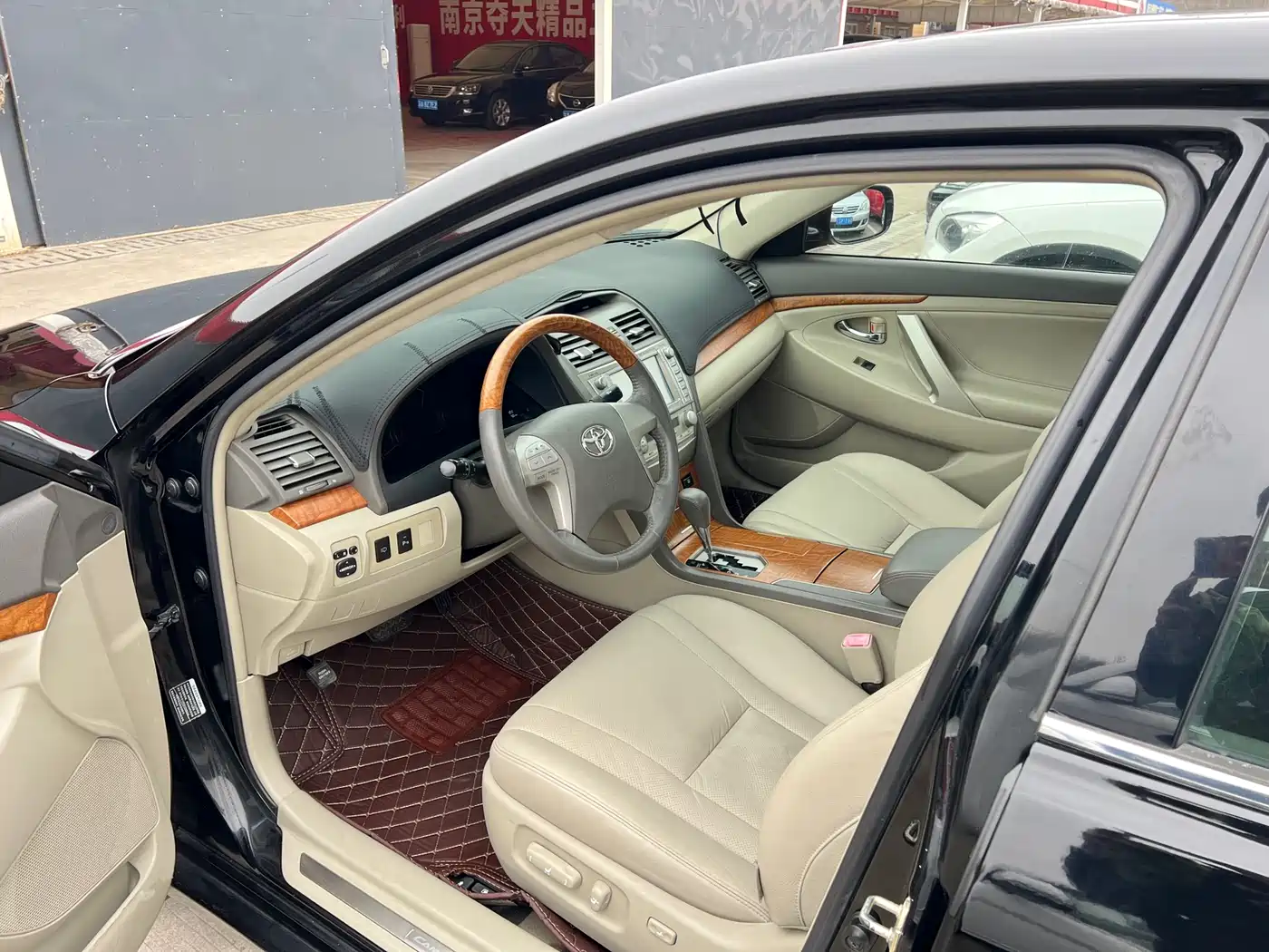 Toyota Camry 2009 Model 200G NAVI Luxury Navigation Edition фото 9