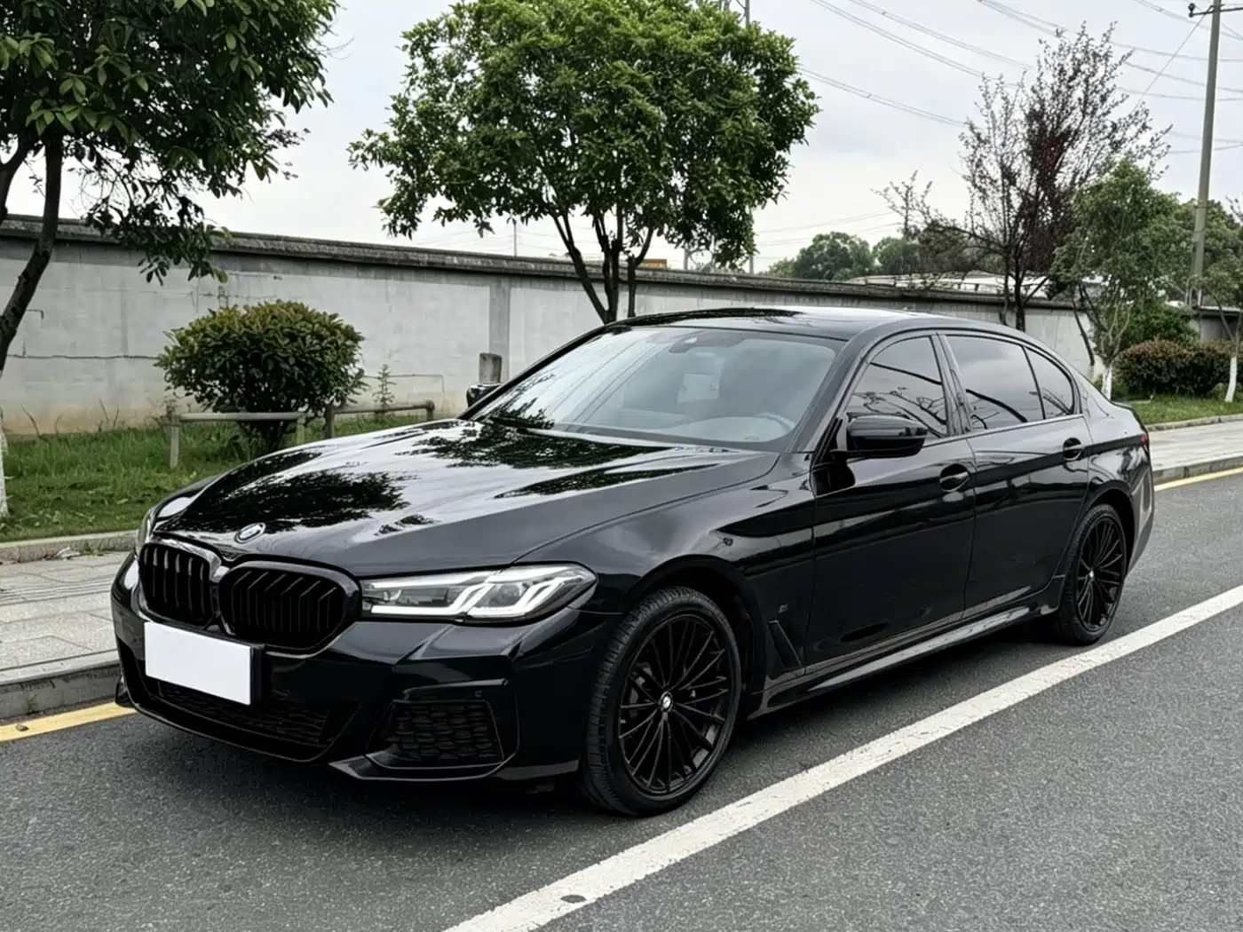 BMW 5 Series 2022 Facelift 530Li Leading M Sport Package