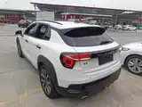 Фото 23 - Lynk & Co 02