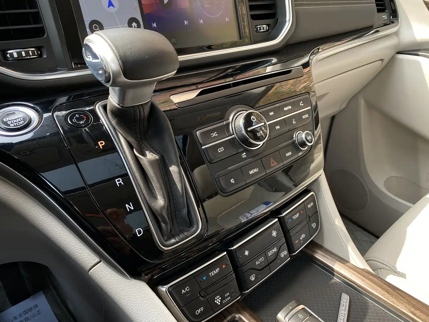 GAC Trumpchi Trumpchi M8 2018 320T Premium Edition фото 21