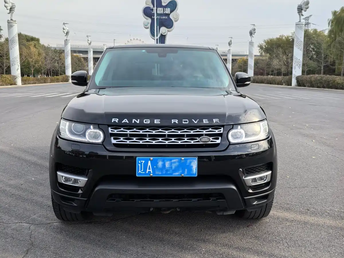 Land Rover Range Rover Sport 2015 3.0 SC V6 HSE фото 3