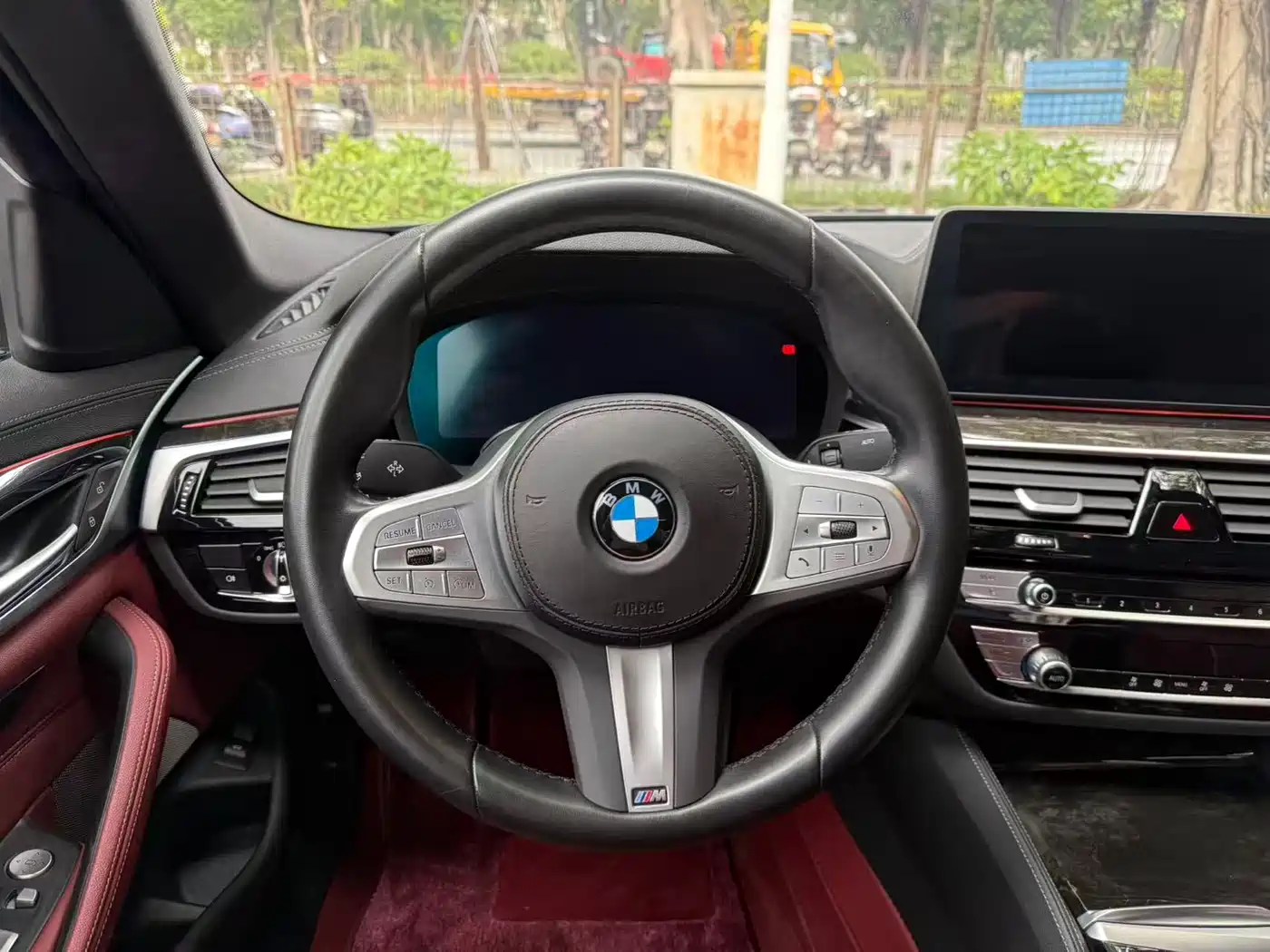 BMW 5 Series 2022 Model Second Facelift 525Li M Sport Package фото 6