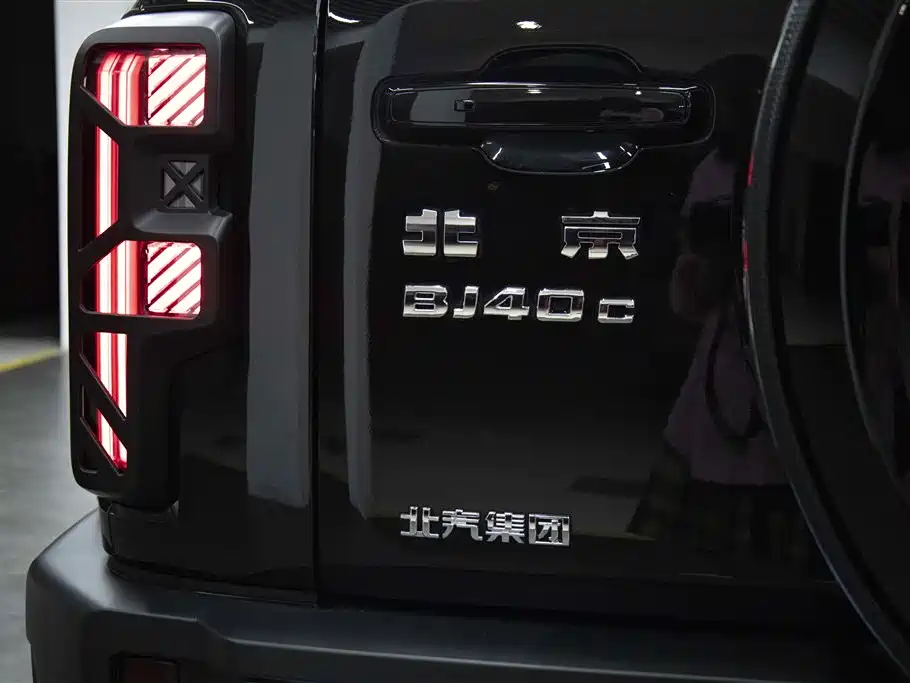 BAIC ORV Beijing Offroad BJ40 2024 2.0T New Urban Hunter Edition Knight фото 12