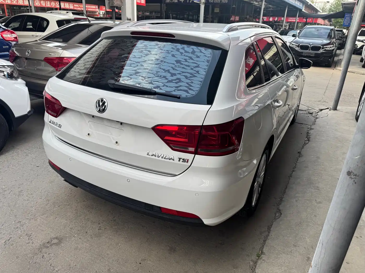 Volkswagen Lavida Tour 2013 1.4TSI Automatic Comfort фото 3