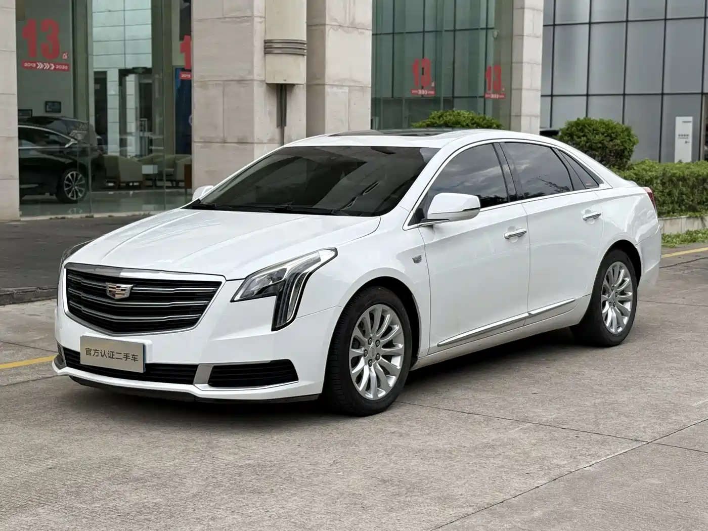 Cadillac XTS 2018 28T Technology
